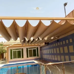مظلات سيارات متحركة